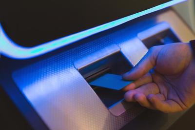 开发信用卡负债有没有延期还款服务？-第1张图片-快卡神记